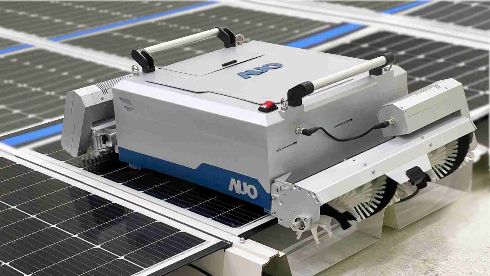 PA直营致力EPC场域技术升级，，，，导入清洁机器人搭配传感器与AI数据分析，，大幅减少维运成本